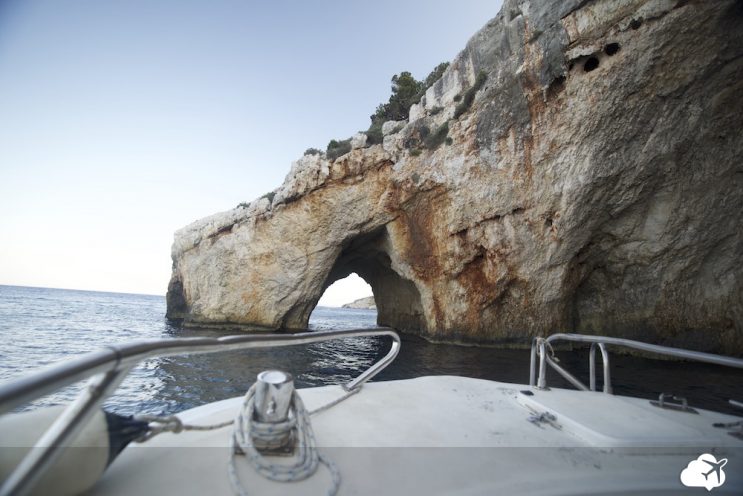 barco blue caves zakynthos