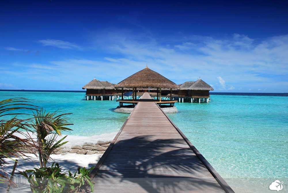 praia nas maldivas